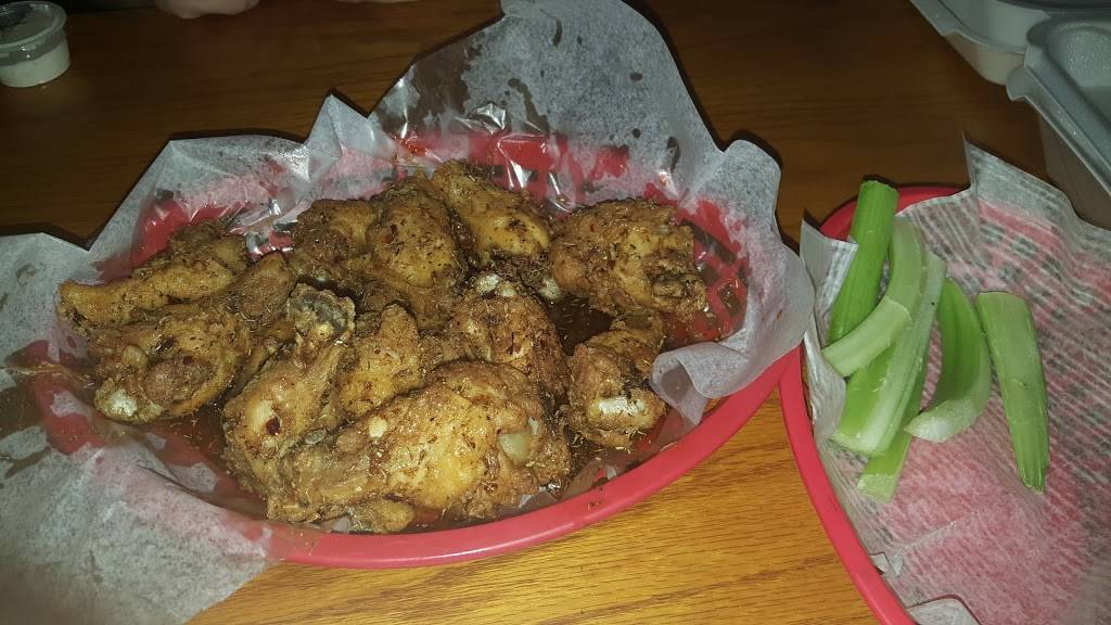 Nick & Stellas | night club | 15271 McGregor Blvd # 14, Fort Myers, FL 33908, USA | 2394669493 OR +1 239-466-9493