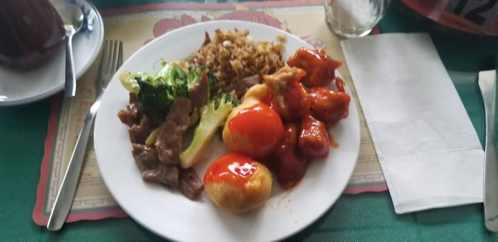 B&A GARDEN | restaurant | 399 Main St N, Mount Forest, ON N0G 2L1, Canada | 5193230343 OR +1 519-323-0343