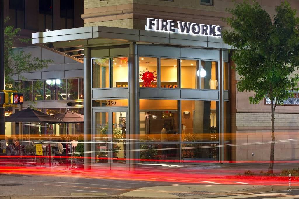 Fire Works Pizza - Courthouse | restaurant | 2350 Clarendon Blvd, Arlington, VA 22201, USA | 7035278700 OR +1 703-527-8700