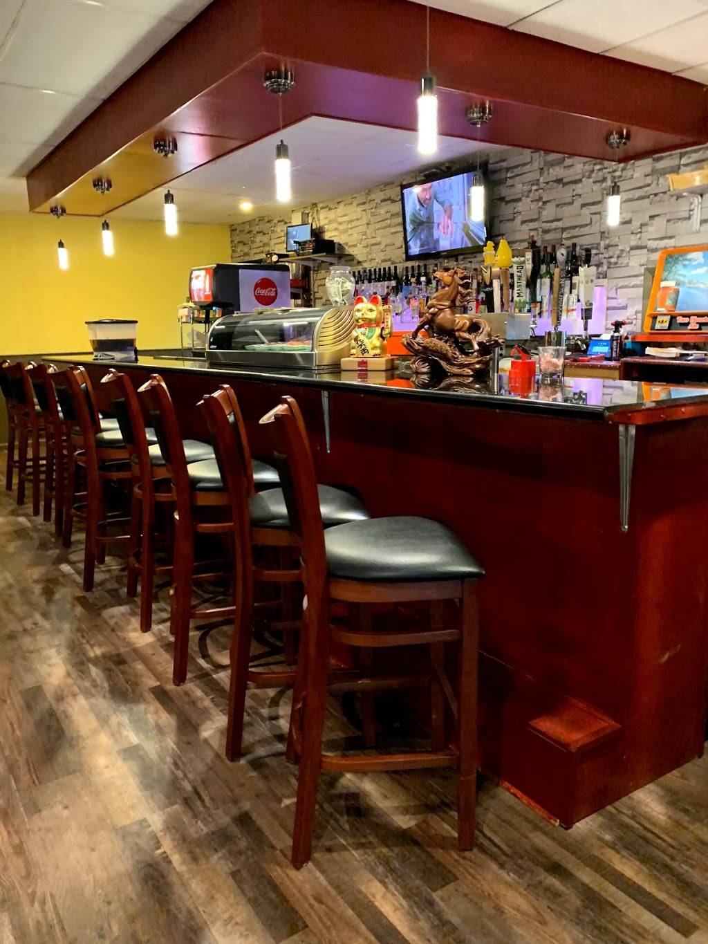 Sky Roc Restaurant Bar | restaurant | 4204 W Alexis Rd, Toledo, OH 43623, USA | 4196156155 OR +1 419-615-6155