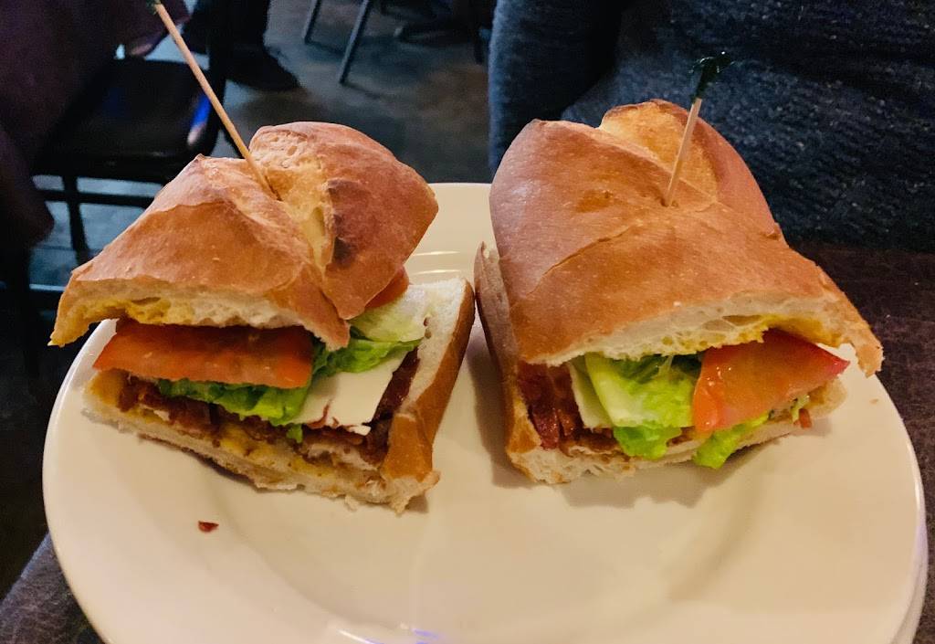 Salvatores | restaurant | 650 1/2 W German St, Herkimer, NY 13350, USA | 3158662600 OR +1 315-866-2600