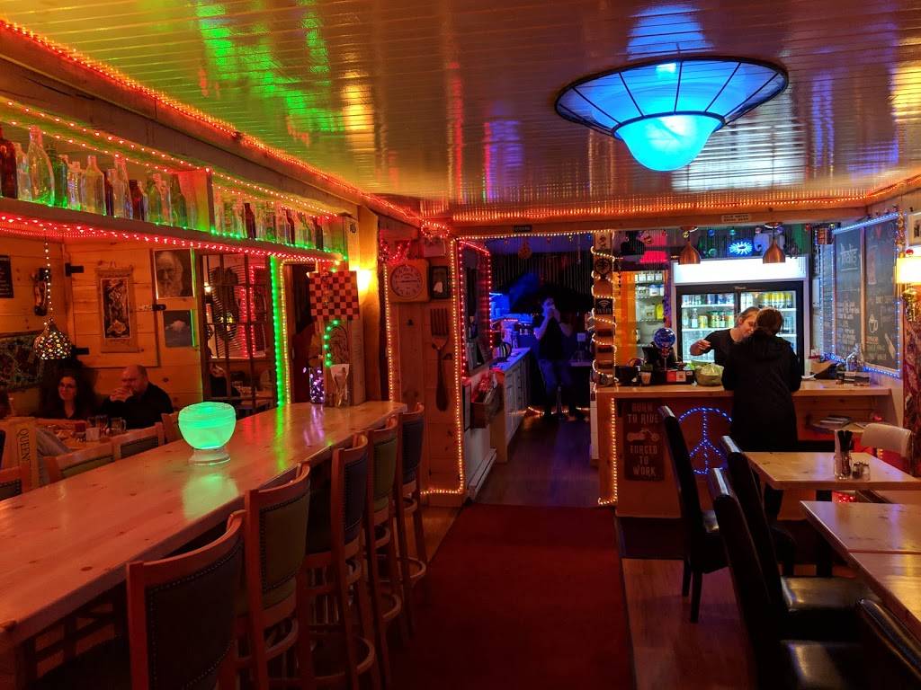 Chez Moi Chez Toi | restaurant | 475 Rue de Bondville, Knowlton, QC J0E 1V0, Canada | 4502435546 OR +1 450-243-5546