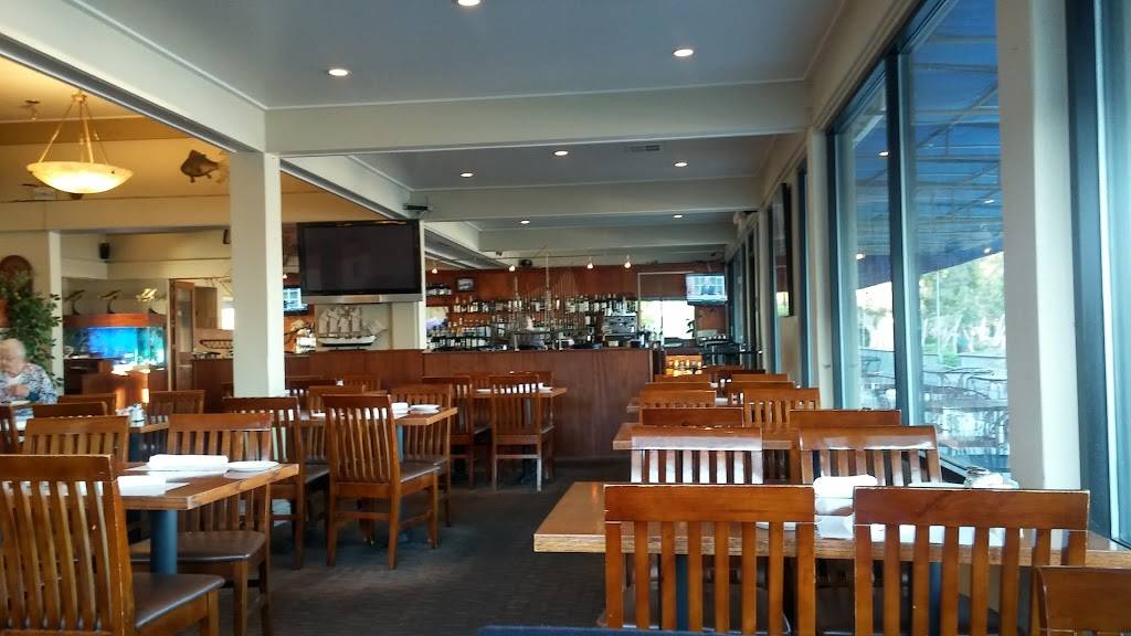 Pier 29 | restaurant | 1148 Ballena Blvd, Alameda, CA 94501, USA | 5108655088 OR +1 510-865-5088