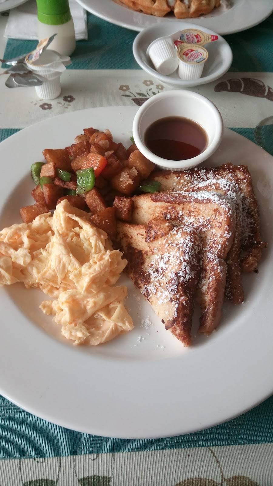 Rossys | restaurant | 1446 Flowing Springs Rd, Charles Town, WV 25414, USA | 6812524125 OR +1 681-252-4125