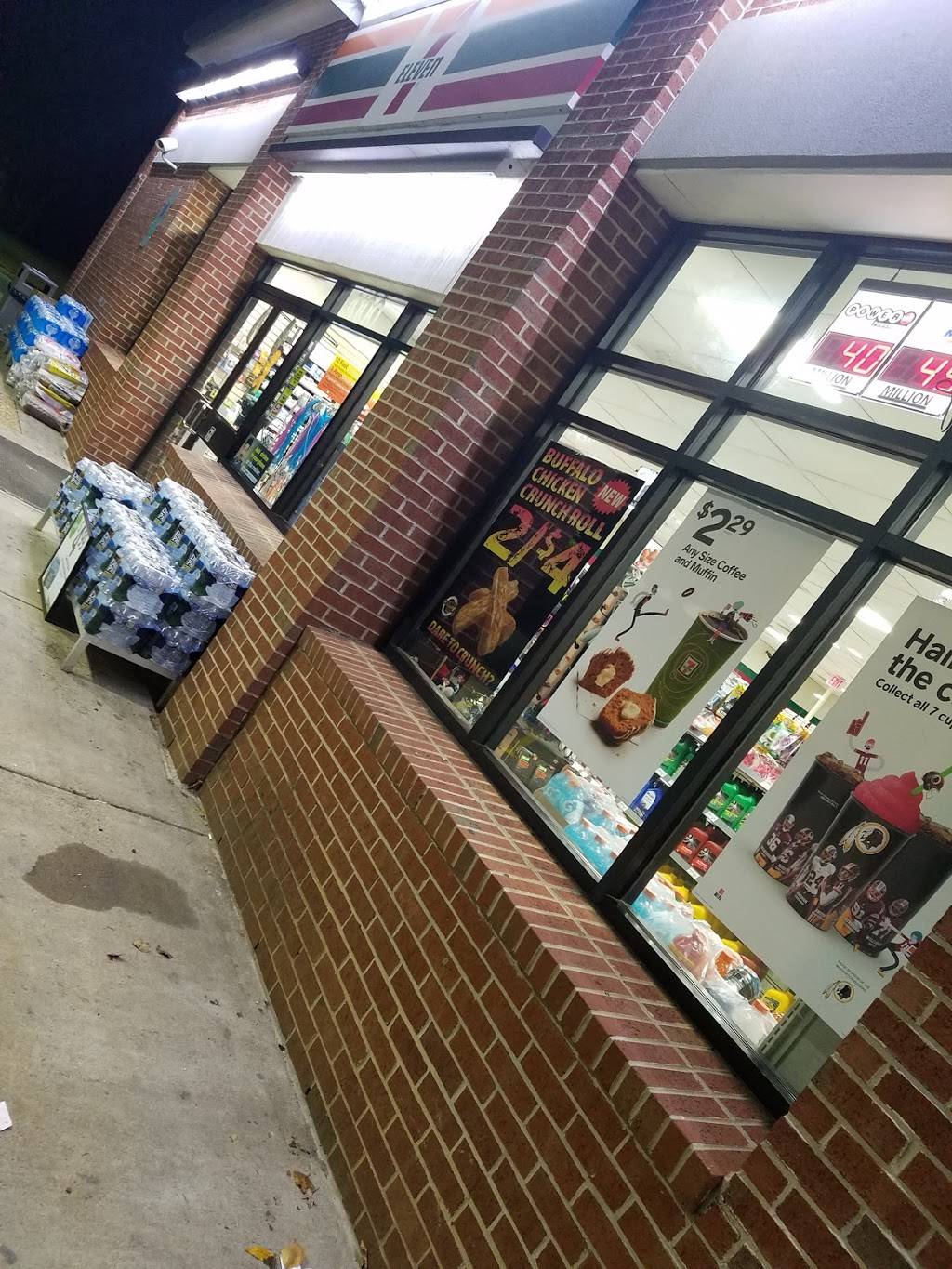 7-Eleven | bakery | 4100 Talon Dr, Dumfries, VA 22025, USA | 7032215634 OR +1 703-221-5634