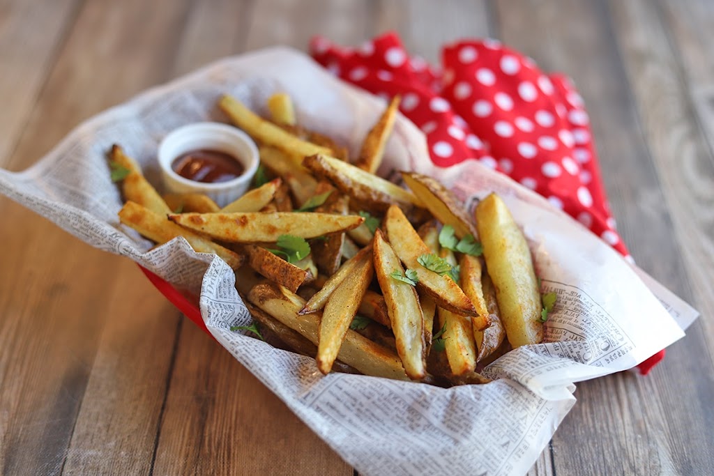 Cashs Chicken Shack | restaurant | 1020 Central Ave, Indianapolis, IN 46202, USA | 4632740338 OR +1 463-274-0338