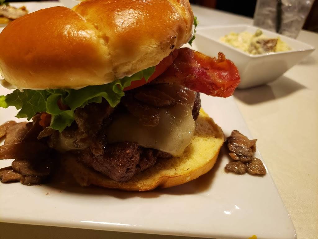 The Crown Sterling | restaurant | 6120 Fort Ave, Lynchburg, VA 24502, USA | 4342397744 OR +1 434-239-7744