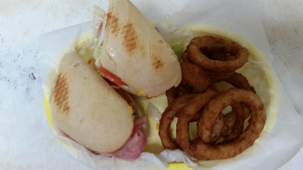 Whetten Pizza | restaurant | 130 S Main St, Milford, IN 46542, USA | 5746589795 OR +1 574-658-9795