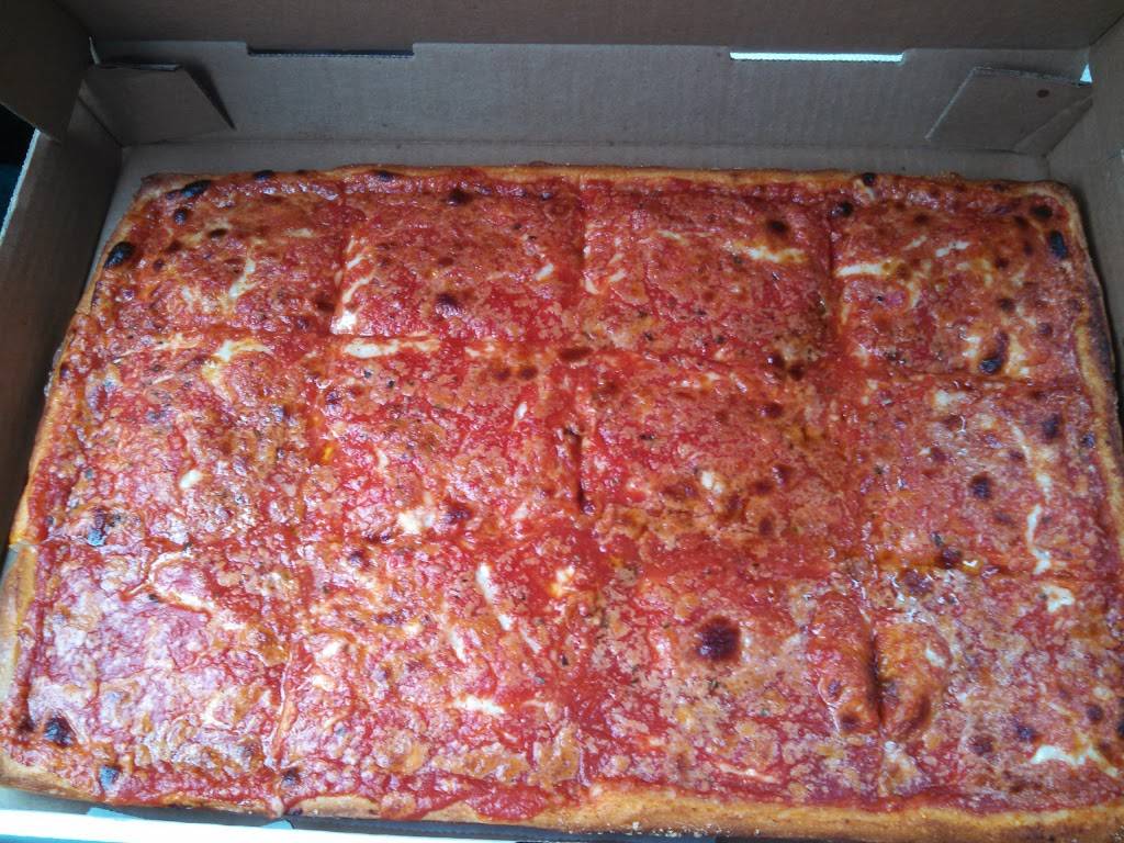 Steves Pizzeria | restaurant | 1005 S Greenwood Ave, Easton, PA 18045, USA | 6102527756 OR +1 610-252-7756