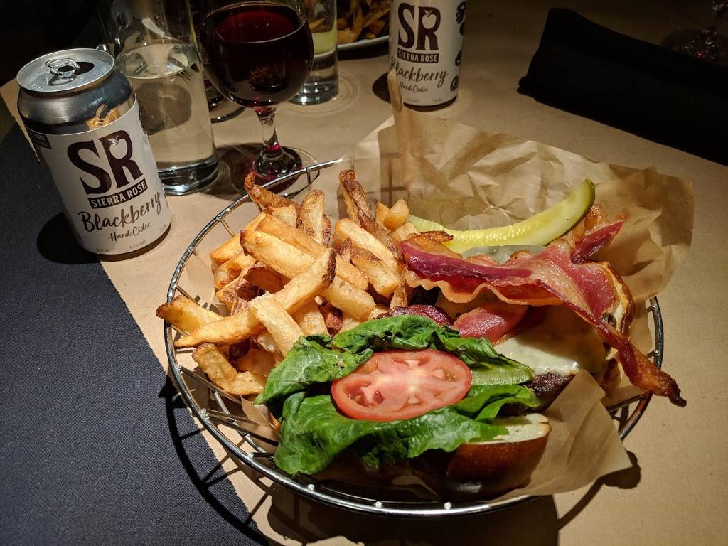 Public | restaurant | 131 E Main Ave, Zeeland, MI 49464, USA | 6167419772 OR +1 616-741-9772