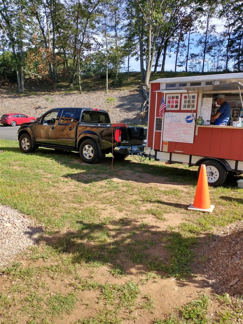 Dukes Delish | restaurant | 722 Newfield St, Middletown, CT 06067, USA | 8609163132 OR +1 860-916-3132