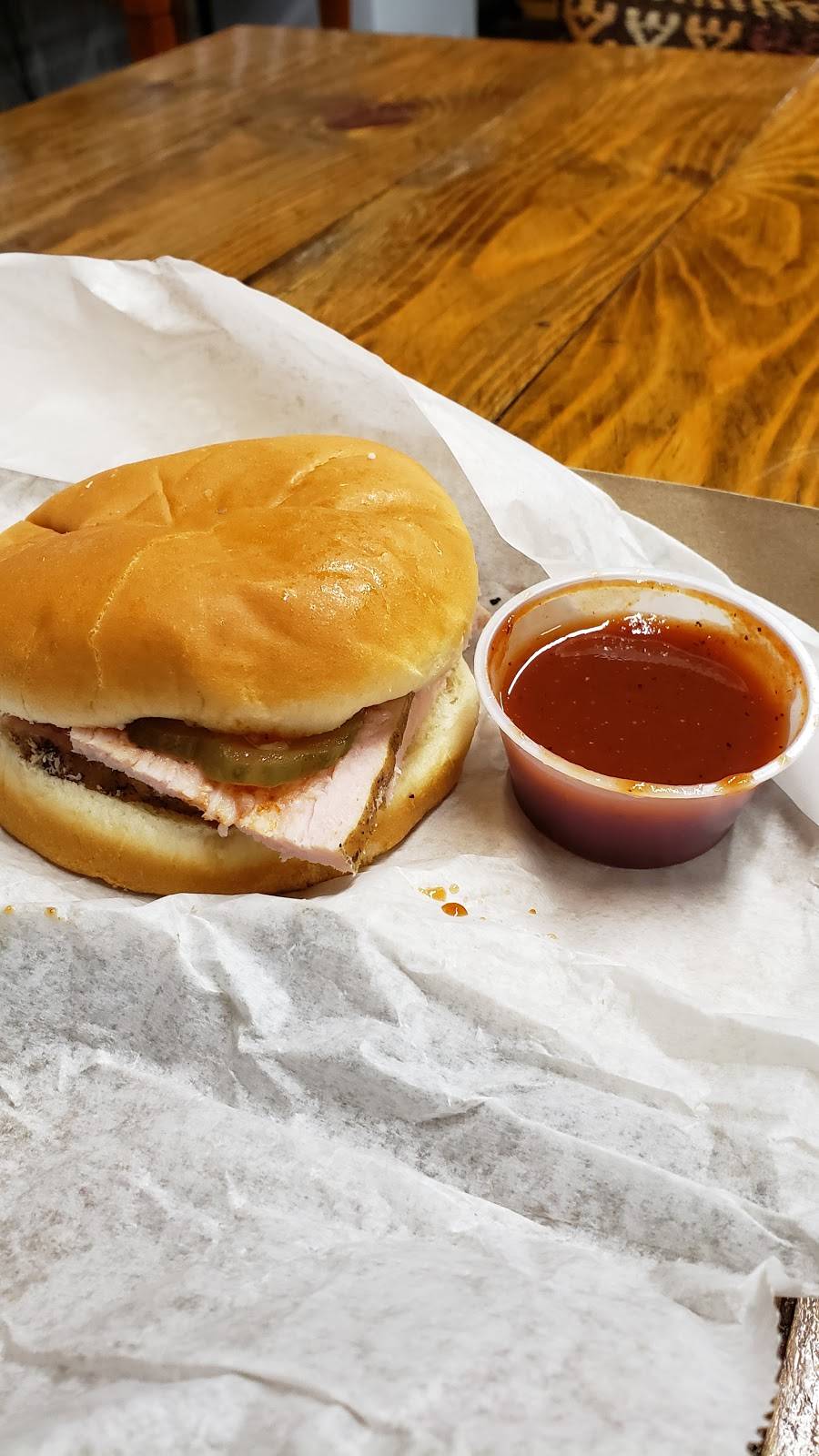 Local Joes Trading Post | restaurant | 4967 Rainbow Dr, Rainbow City, AL 35906, USA | 2564385179 OR +1 256-438-5179