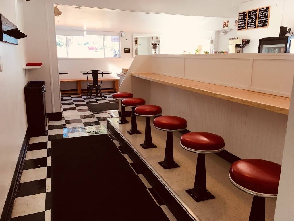 Dayton Deli | restaurant | 715 Ferry St, Dayton, OR 97114, USA | 5038649686 OR +1 503-864-9686