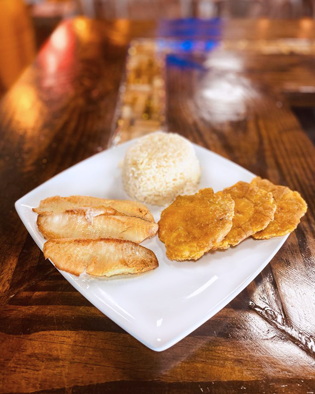 La Cotorra Café | restaurant | 1781 W 32nd Pl, Hialeah, FL 33012, USA | 7863911642 OR +1 786-391-1642