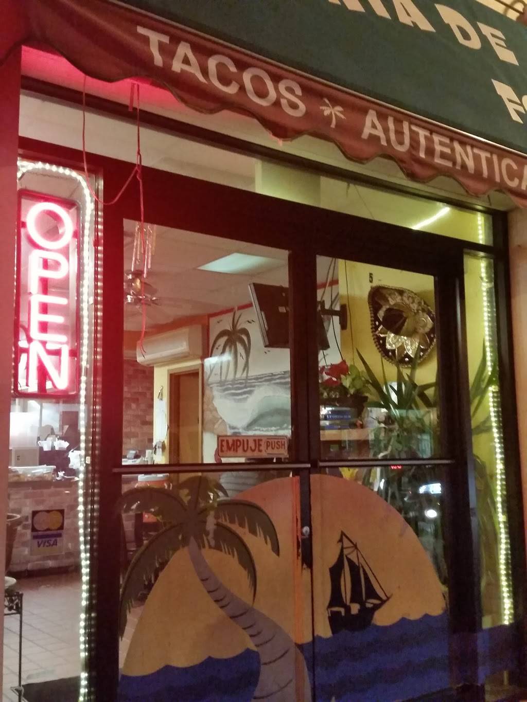 Fonda Bahia De Acapulco | restaurant | 5 South St, Freehold, NJ 07728, USA | 7323030017 OR +1 732-303-0017