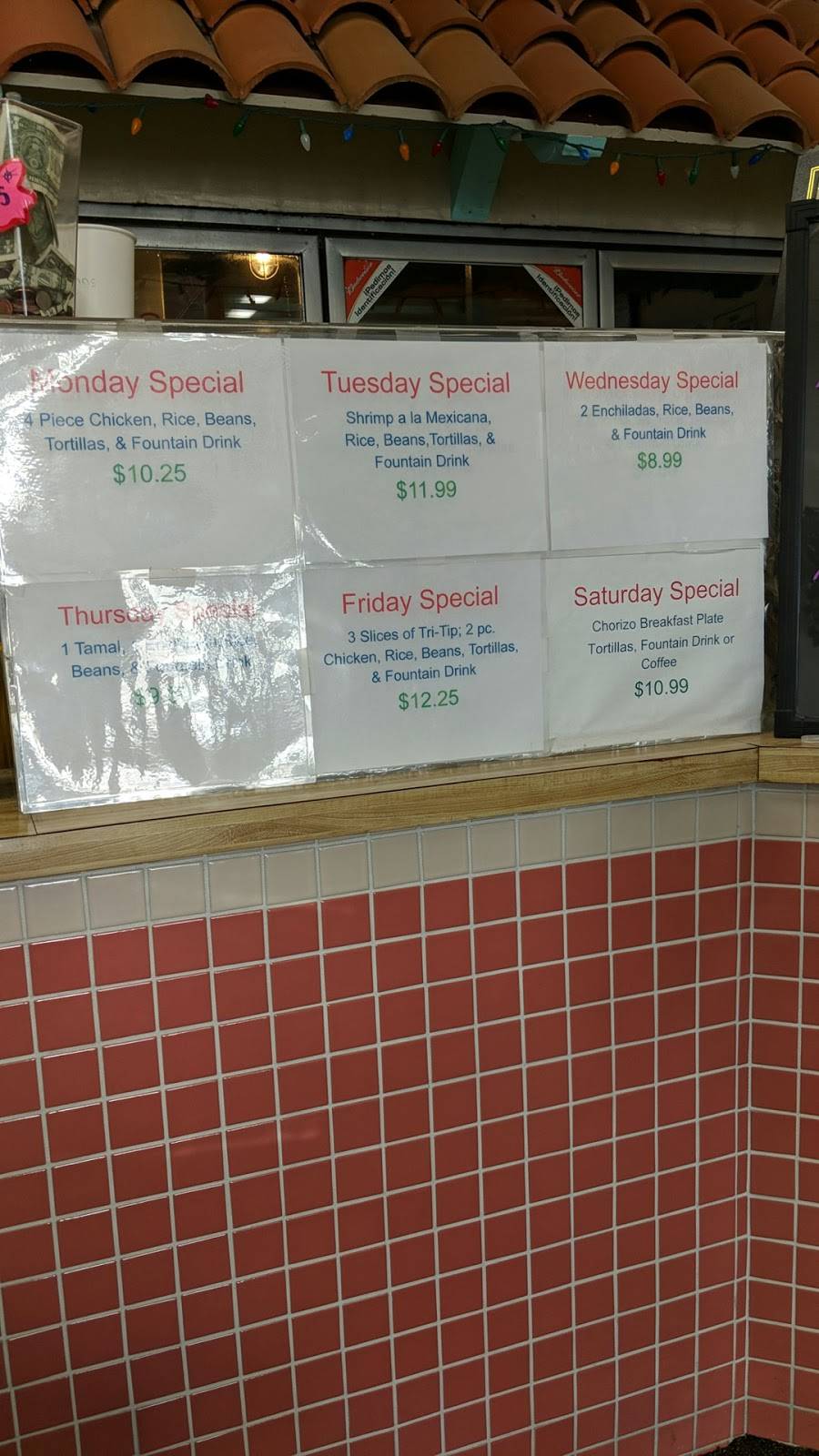 Taqueria Super Pollo | restaurant | 1237 S Main St, Salinas, CA 93901, USA | 8314244930 OR +1 831-424-4930