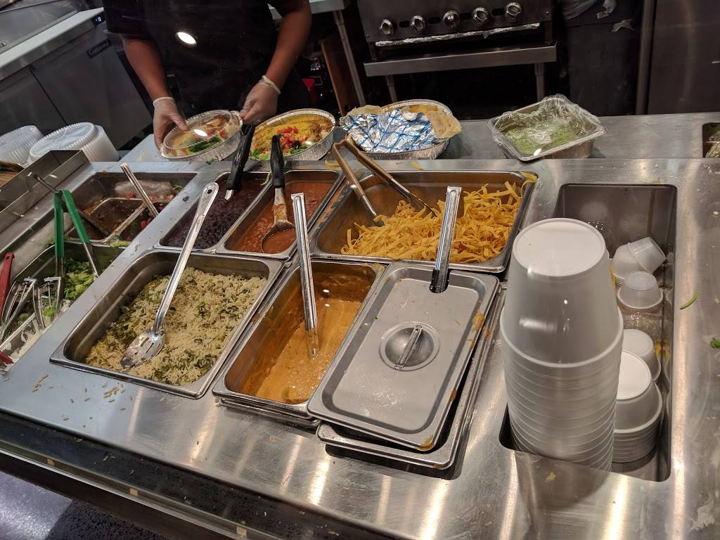 Cafe Rio Mexican Grill | restaurant | 16955 N 75th Ave, Peoria, AZ 85382, USA | 6232077865 OR +1 623-207-7865