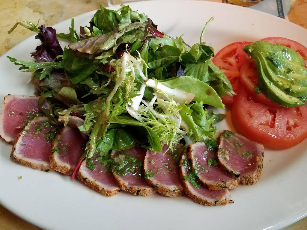 The Cheesecake Factory | restaurant | 3349 Monroe Ave, Loehmanns Plaza, NY 14618, USA | 5853818681 OR +1 585-381-8681