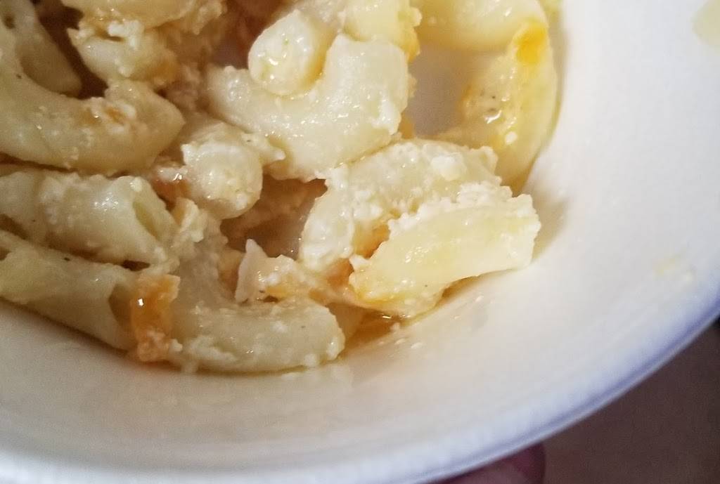 Seasoned Pitmasters LLC | restaurant | 210 Huron Blvd, Marysville, MI 48040, USA | 8102945342 OR +1 810-294-5342