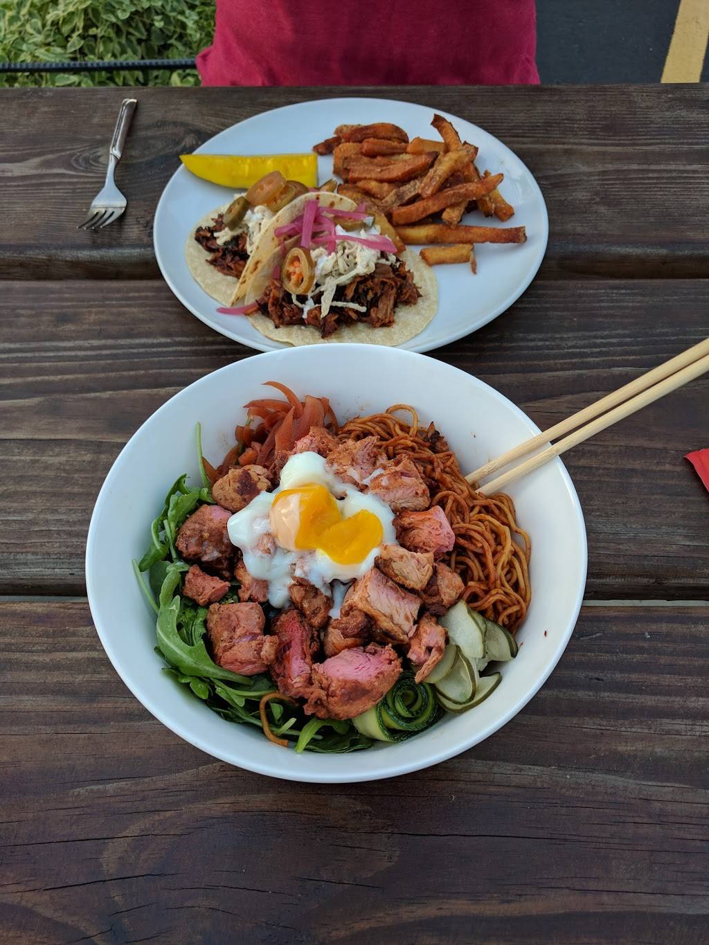 Black Iron Bystro | restaurant | 3648 South Park Ave, Buffalo, NY 14219, USA | 7162409830 OR +1 716-240-9830