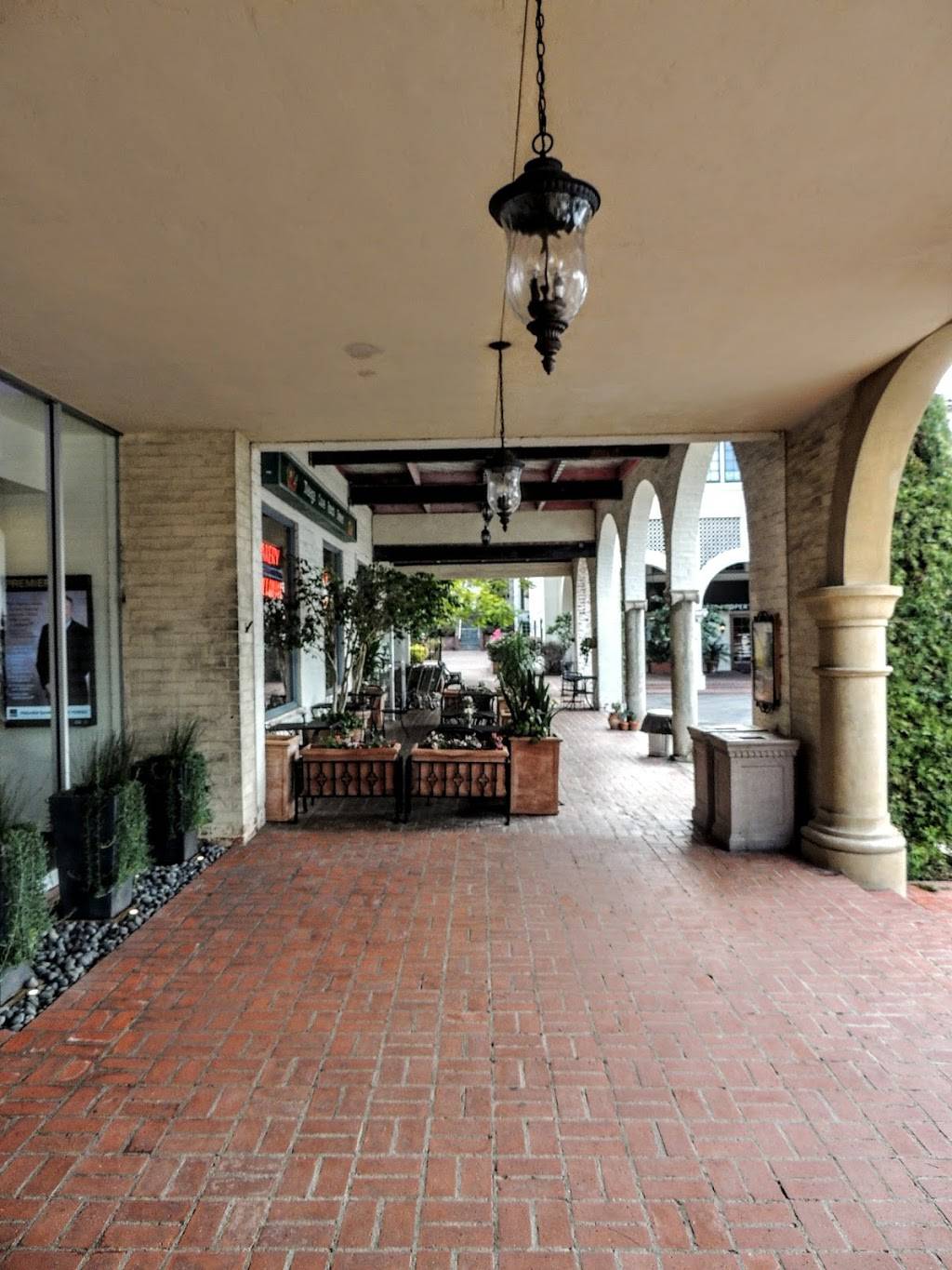 The Cove Cafe | cafe | 36 Malaga Cove Plaza, Palos Verdes Estates, CA 90274, USA | 3103756767 OR +1 310-375-6767