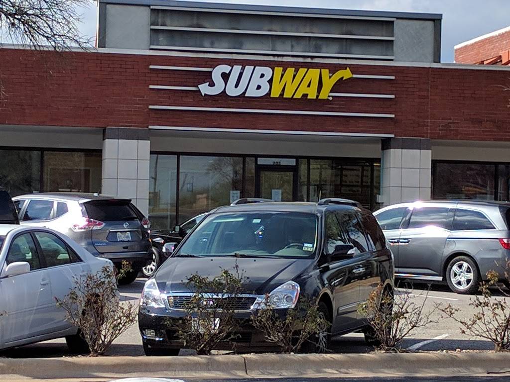 Subway Restaurants | restaurant | 12129 N FM 620 #202, Austin, TX 78750, USA | 5122191863 OR +1 512-219-1863