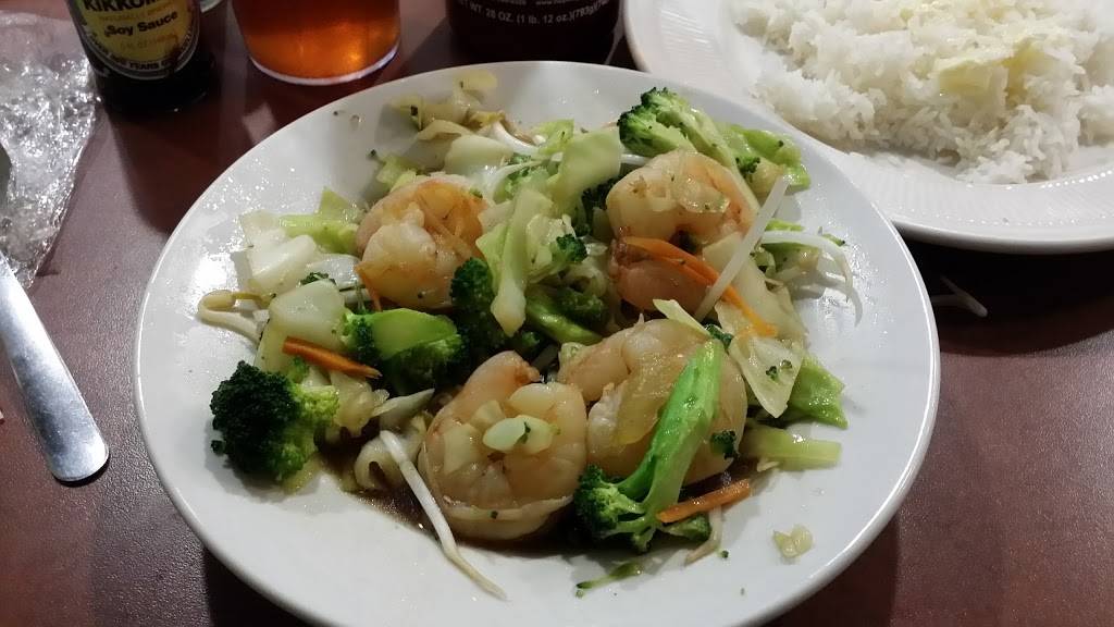 N & Ts Restaurant | restaurant | 3077 Sheridan Rd, Zion, IL 60099, USA | 8478727979 OR +1 847-872-7979