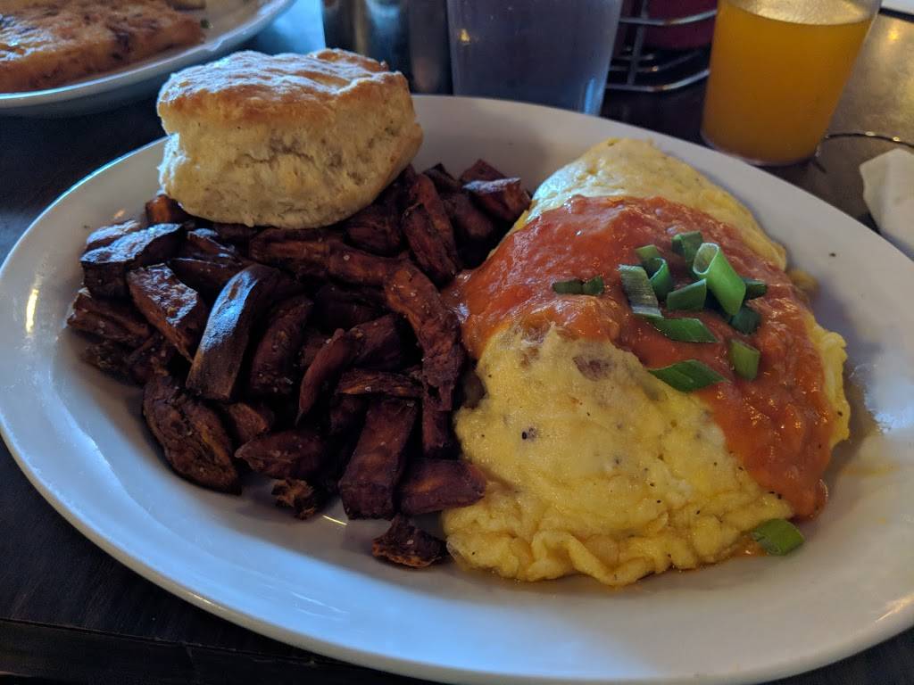 Big Bad Breakfast | restaurant | 719 N Lamar Blvd, Oxford, MS 38655, USA | 6622362666 OR +1 662-236-2666