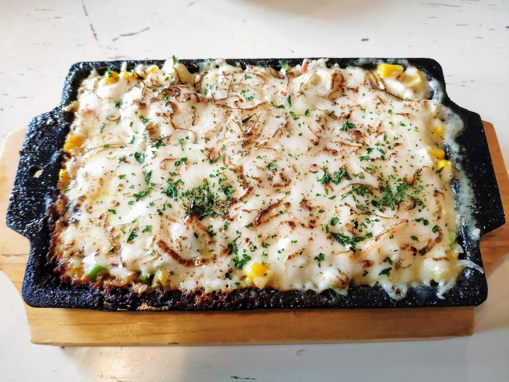 Tokyo Hamburg | restaurant | 600 S New Hampshire Ave, Los Angeles, CA 90005, USA | 2132632668 OR +1 213-263-2668