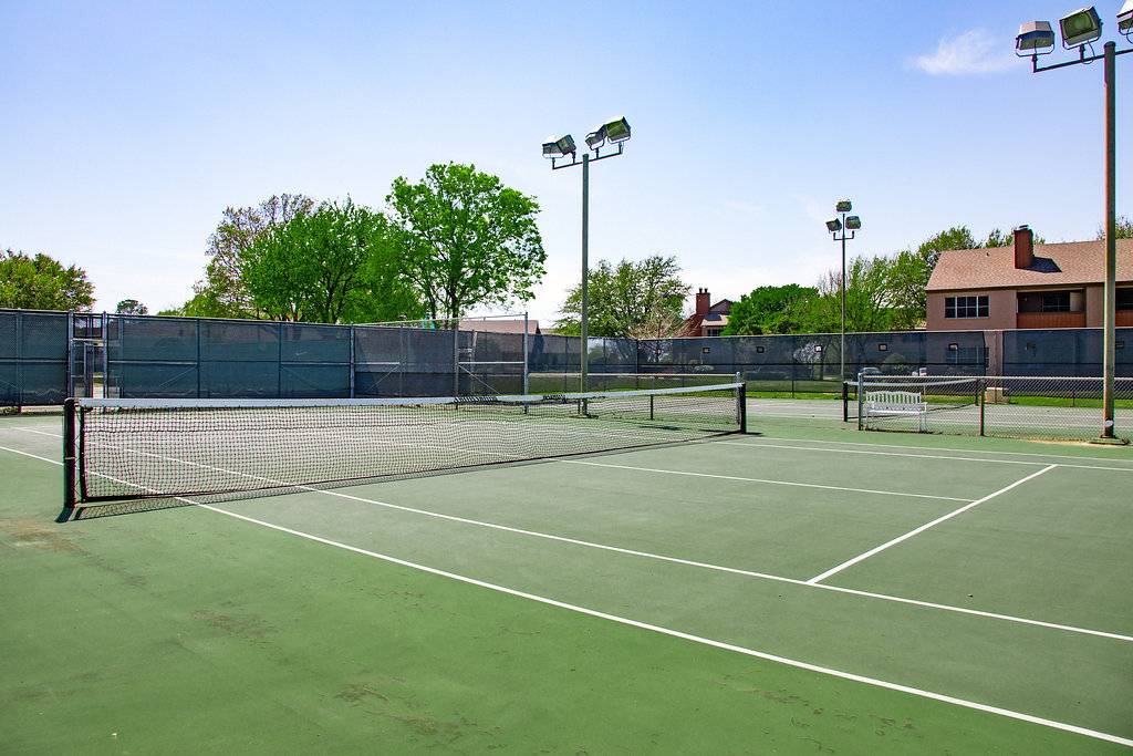 Woodhaven Country Club - Golf Course | restaurant | 913 Country Club Ln, Fort Worth, TX 76112, USA | 8174575150 OR +1 817-457-5150