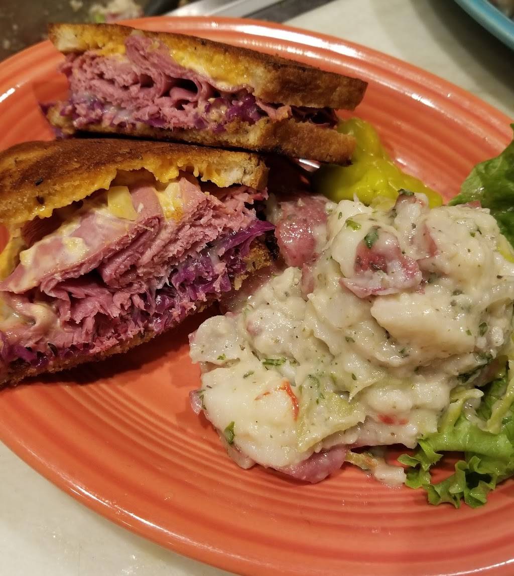 Columbia City Ale House | restaurant | 4914 Rainier Ave S, Seattle, WA 98118, USA | 2067235123 OR +1 206-723-5123