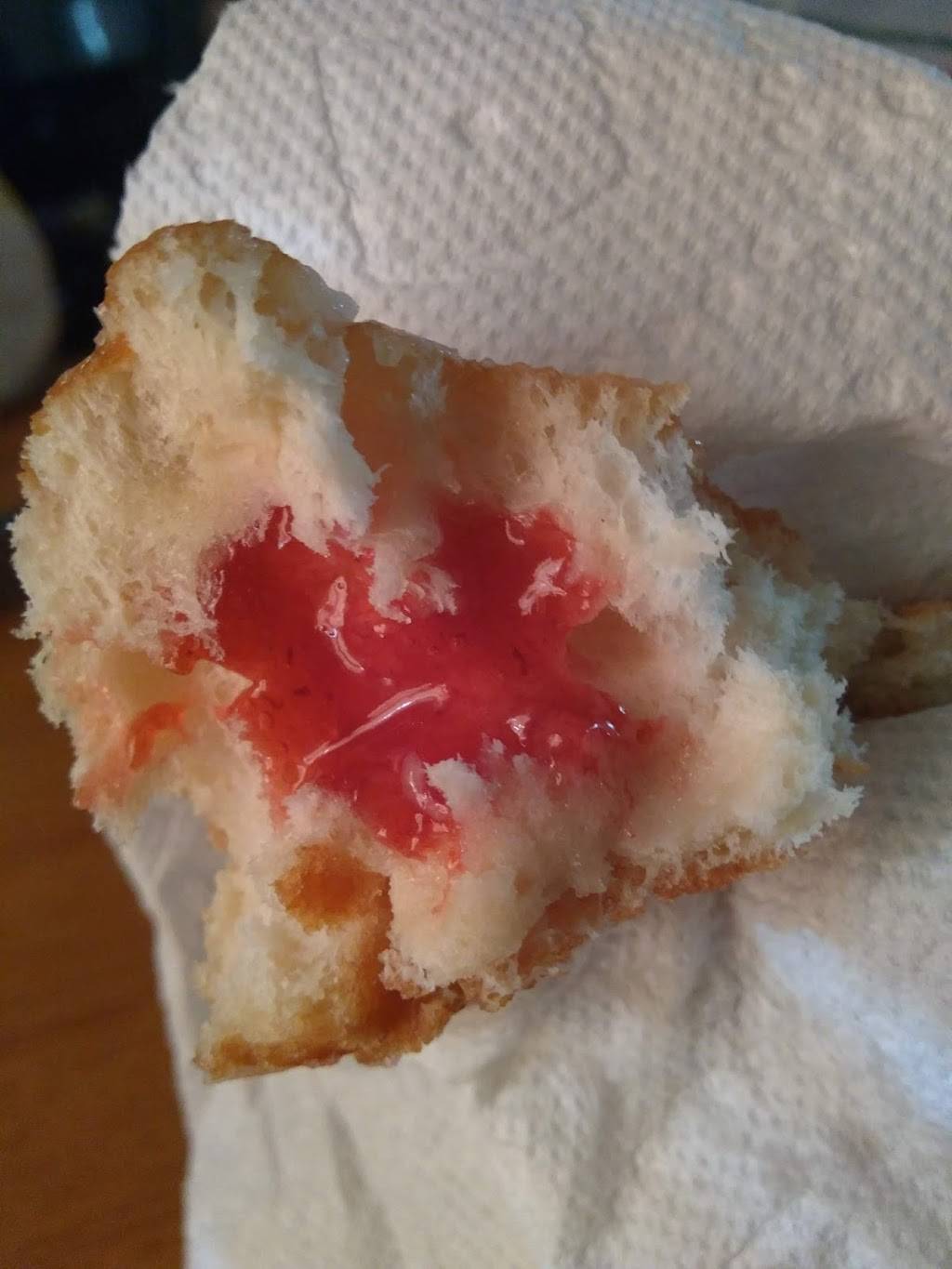 Krispy Kreme | bakery | 2800 Pio Nono Ave, Macon, GA 31206, USA | 4787819460 OR +1 478-781-9460