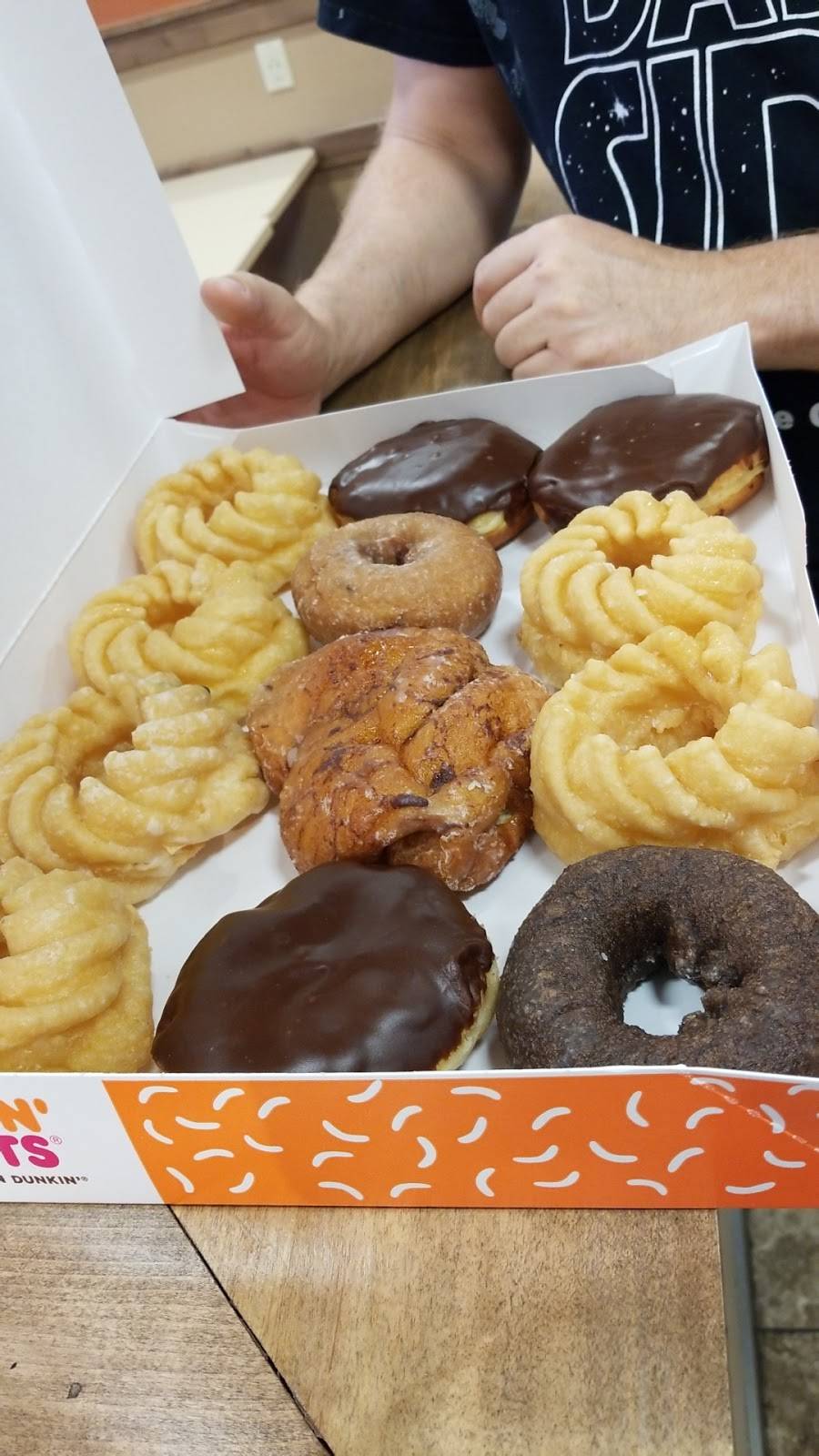 Dunkin | bakery | 2983 Executive Dr, Venice, FL 34292, USA | 9413753771 OR +1 941-375-3771