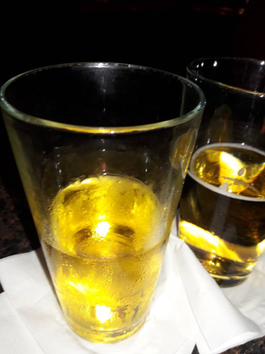 Dublin Square | restaurant | 6651 Fossil Bluff Dr, Fort Worth, TX 76137, USA | 8173067312 OR +1 817-306-7312