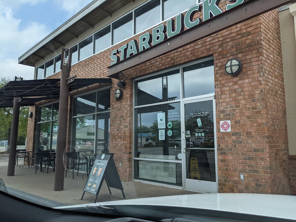 Starbucks | cafe | 575 Beal Pkwy NW, Fort Walton Beach, FL 32548, USA | 8508637827 OR +1 850-863-7827