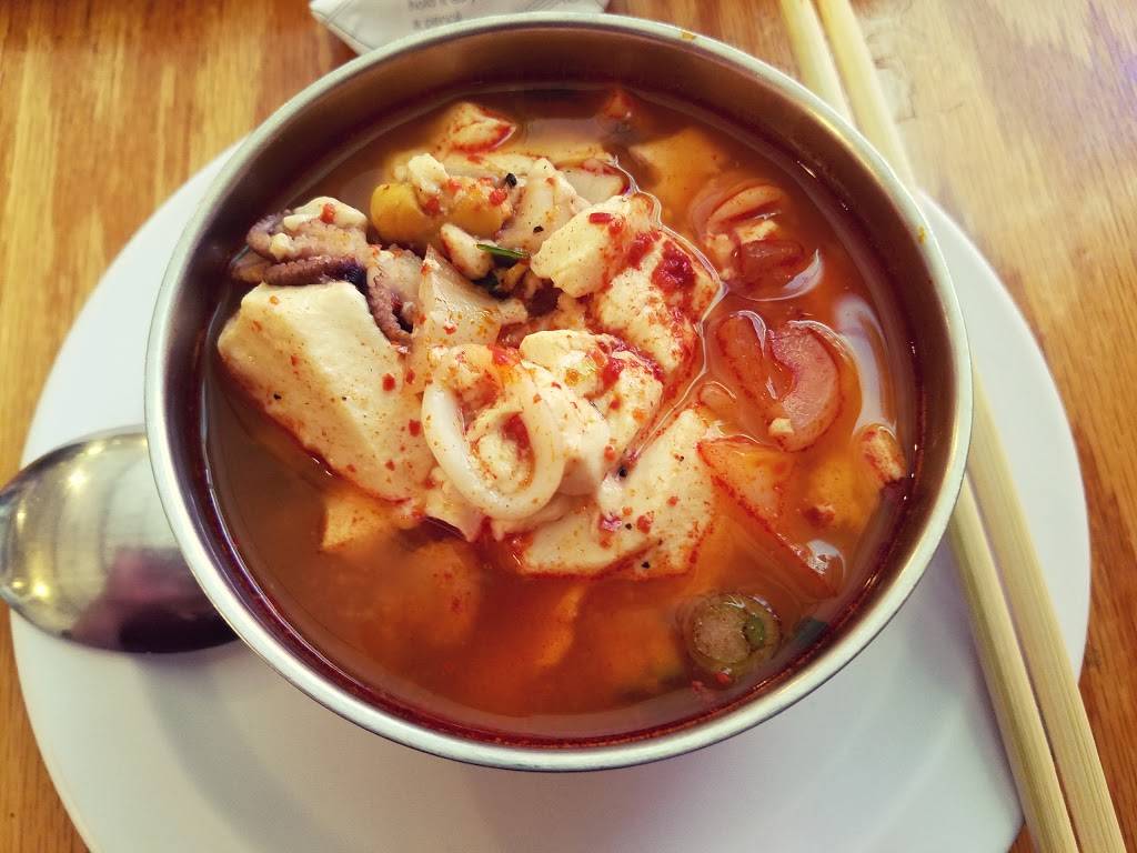 The Sisters House | restaurant | 21851 Mission Blvd, Hayward, CA 94541, USA | 5105380500 OR +1 510-538-0500