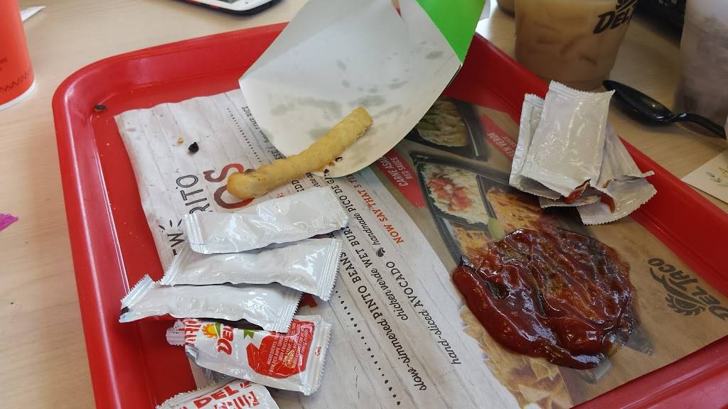 Del Taco | meal takeaway | 12207 Apple Valley Rd, Apple Valley, CA 92308, USA | 7609618629 OR +1 760-961-8629