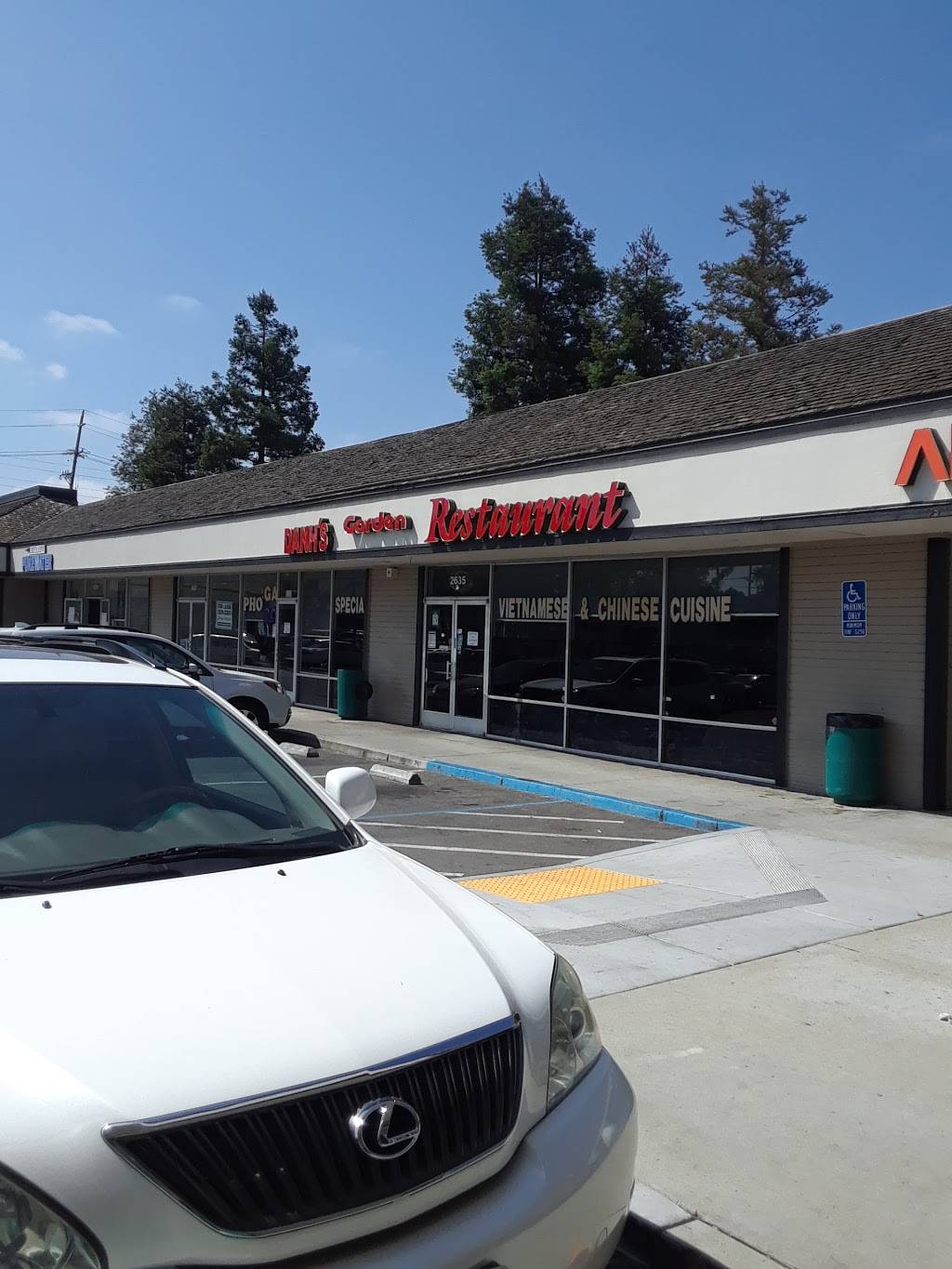 Danhs Garden | restaurant | 2635 Senter Rd, San Jose, CA 95111, USA | 4082933990 OR +1 408-293-3990