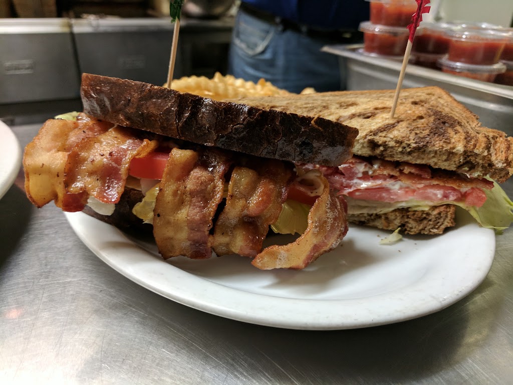 American Legion Post 721 | restaurant | 901 2nd St, Coralville, IA 52241, USA | 3193519937 OR +1 319-351-9937