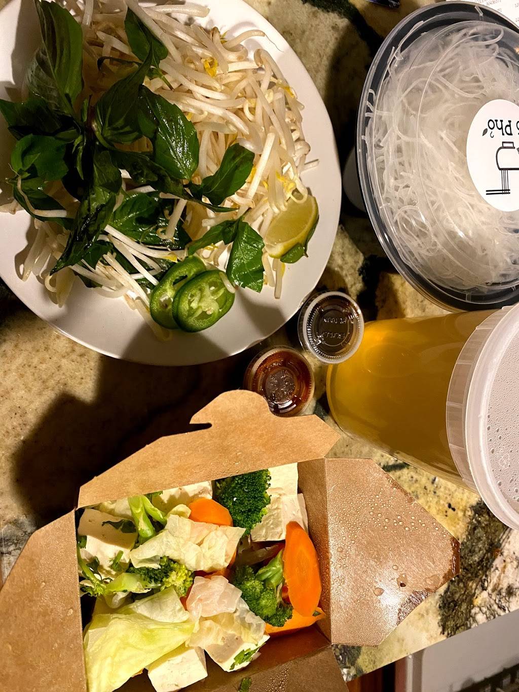 i5 Pho Queen Anne | restaurant | 501 2nd Ave W, Seattle, WA 98119, USA | 2064885954 OR +1 206-488-5954