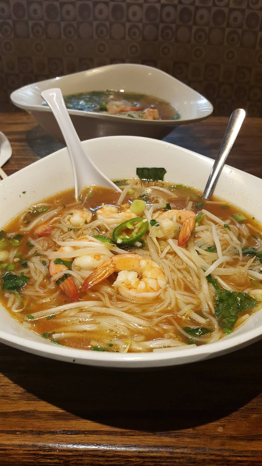 Pho DLite | restaurant | 8147 Baltimore Ave, College Park, MD 20740, USA | 3019825599 OR +1 301-982-5599
