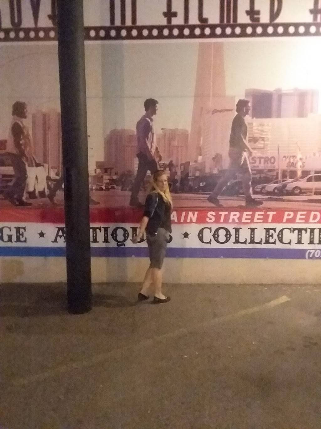 Jack in the Box | restaurant | 1591 S Main St, Las Vegas, NV 89104, USA | 7023836908 OR +1 702-383-6908