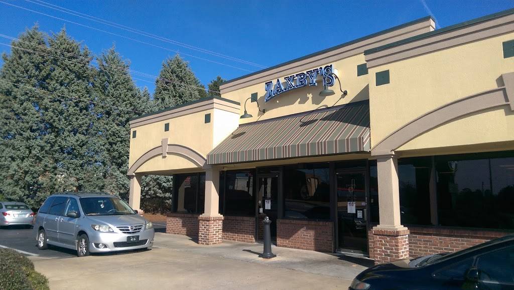 Zaxbys Chicken Fingers & Buffalo Wings | restaurant | 541 W Pike St, Lawrenceville, GA 30046, USA | 7709623040 OR +1 770-962-3040