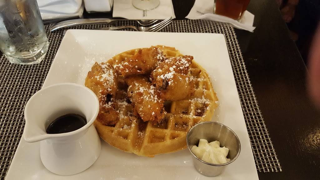 White Oak Kitchen + Drinks | restaurant | 5011 Westheimer Rd, Houston, TX 77056, USA | 7139606588 OR +1 713-960-6588