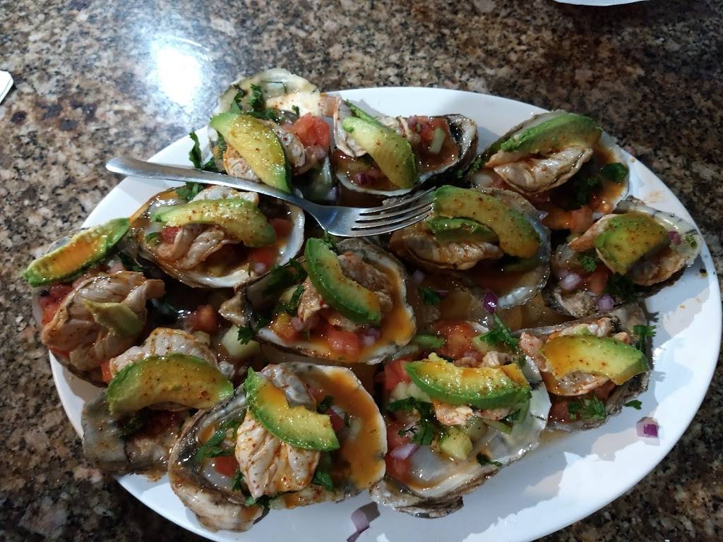 Mariscos Las Playitas | restaurant | 10957 W Buckeye Rd, Cashion, AZ 85329, USA | 6239071301 OR +1 623-907-1301