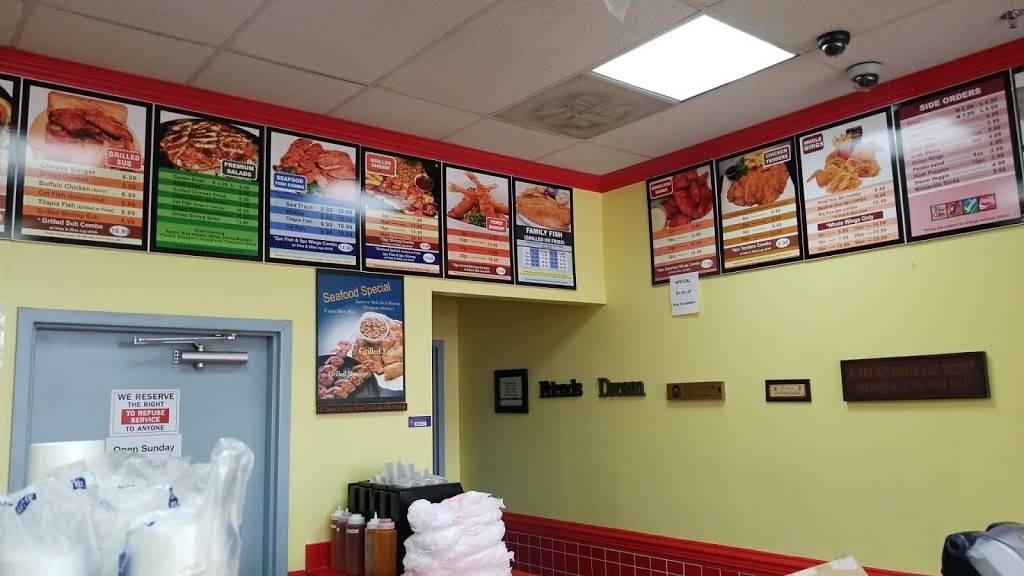 Americas Best Wings | restaurant | 3434 Donnell Dr, Forestville, MD 20747, USA | 3014209464 OR +1 301-420-9464