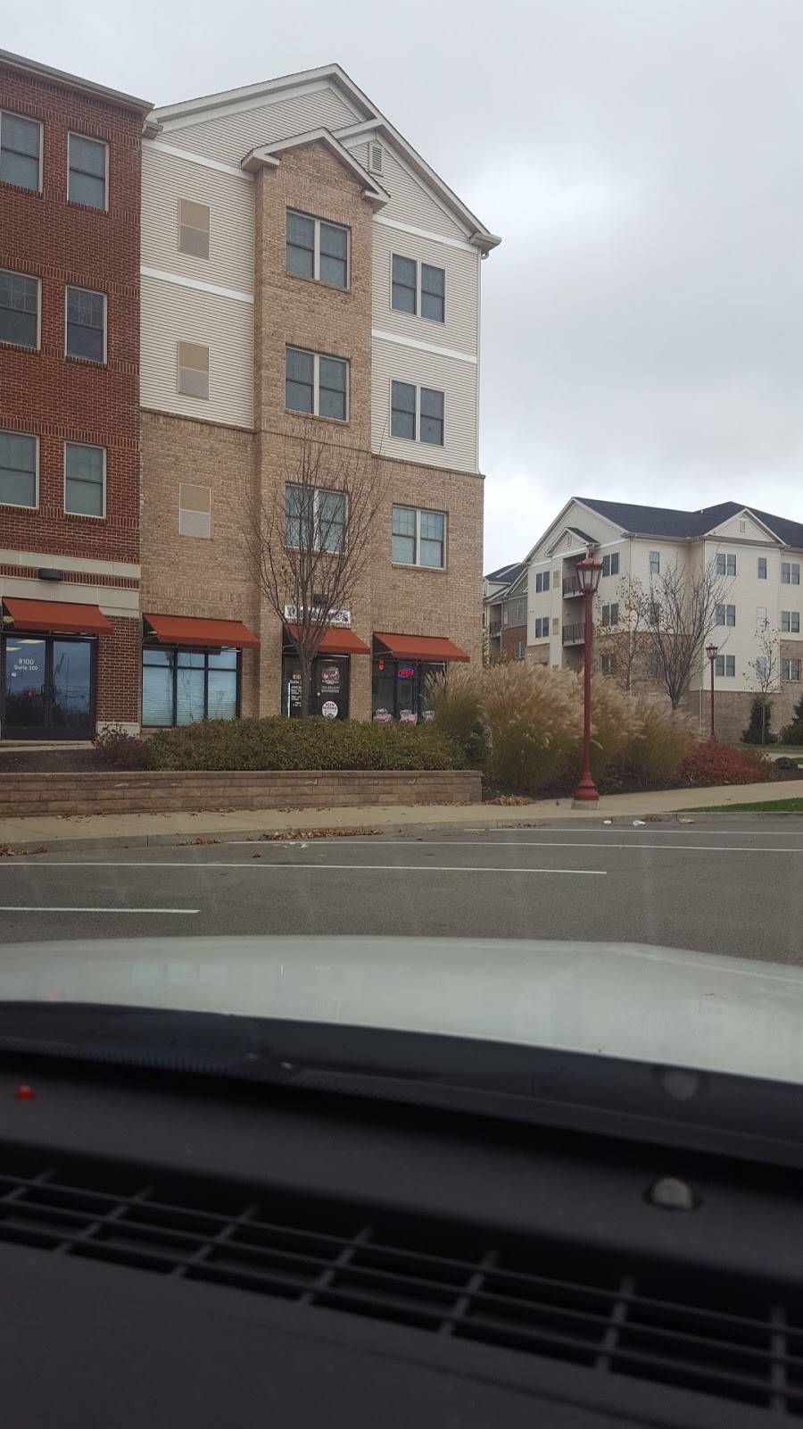 Pizza Joes | restaurant | 8100 Big Spring Dr, Cranberry Twp, PA 16066, USA | 7245915771 OR +1 724-591-5771