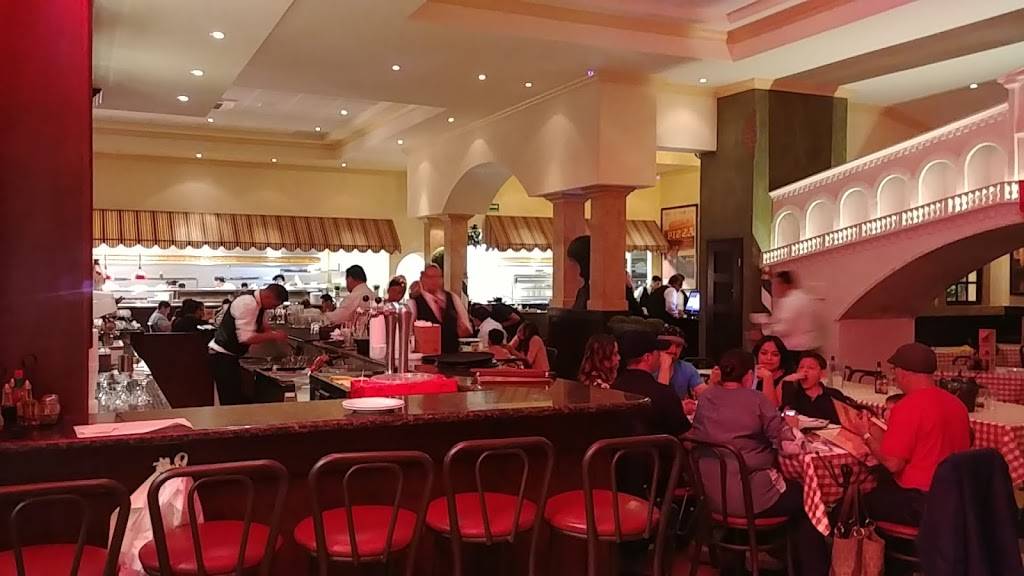 Giuseppis Restaurante | restaurant | Plaza Pabellón Rosarito, Ensenada & Col. Leyes de Reforma 300, Tijuana, 22710 Rosarito, B.C., Mexico | 016616139320 OR +52 661 613 9320