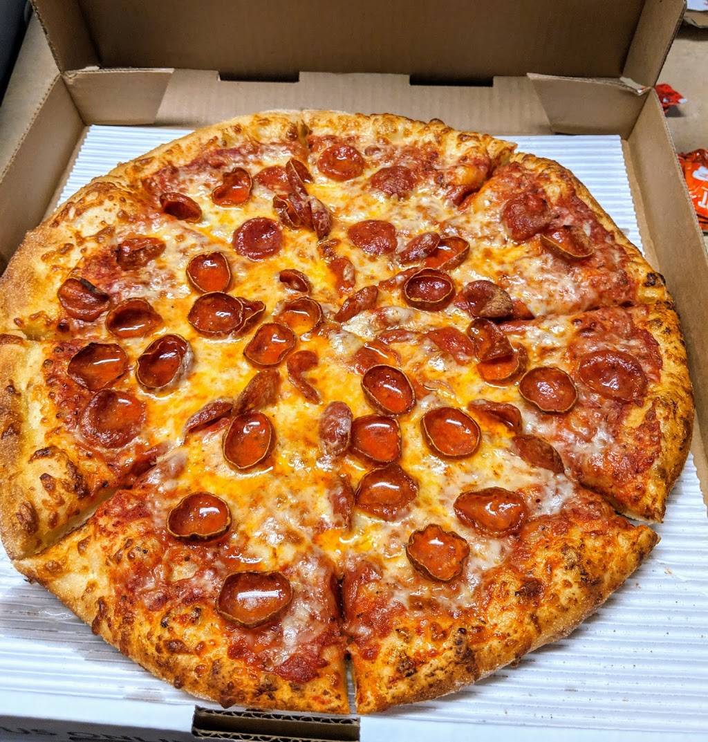 Marcos Pizza | restaurant | 1511 29th Ave Dr NE, Hickory, NC 28601, USA | 8283032024 OR +1 828-303-2024