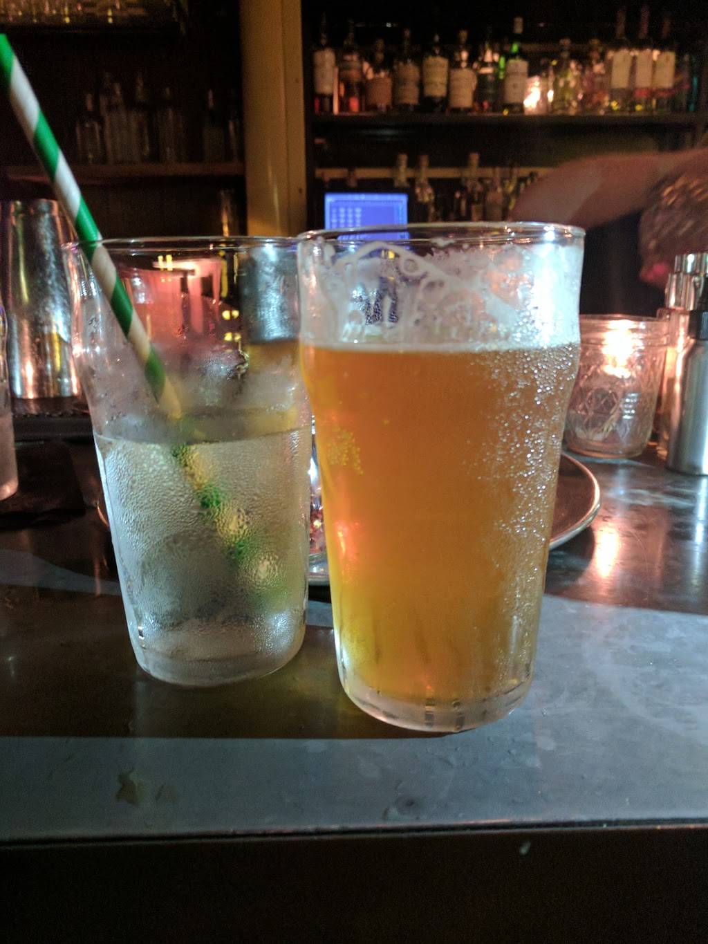 Pie Society Bar | restaurant | 353 E 17th St, Costa Mesa, CA 92627, USA | 9493136335 OR +1 949-313-6335